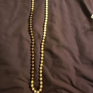 Multi colored pearl necklace